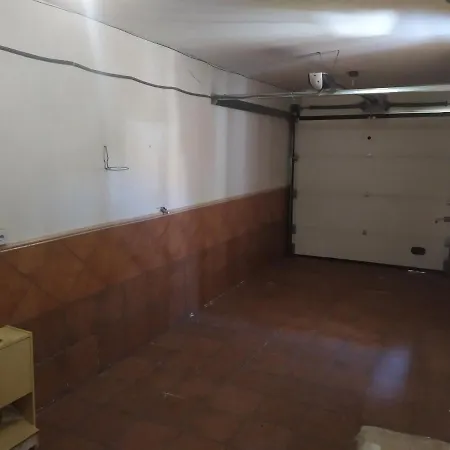 לינה וארוחת בוקר Privada Triple *