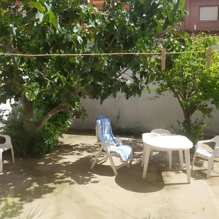 לינה וארוחת בוקר Privada Triple