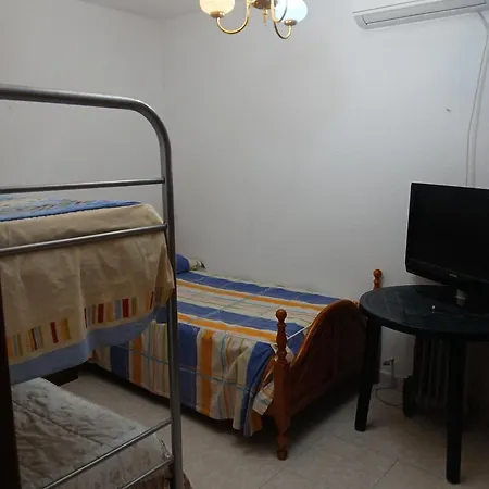 לינה וארוחת בוקר Privada Triple