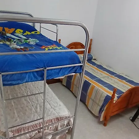 לינה וארוחת בוקר Privada Triple *