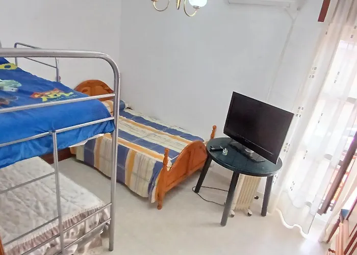 לינה וארוחת בוקר Privada Triple טולדו