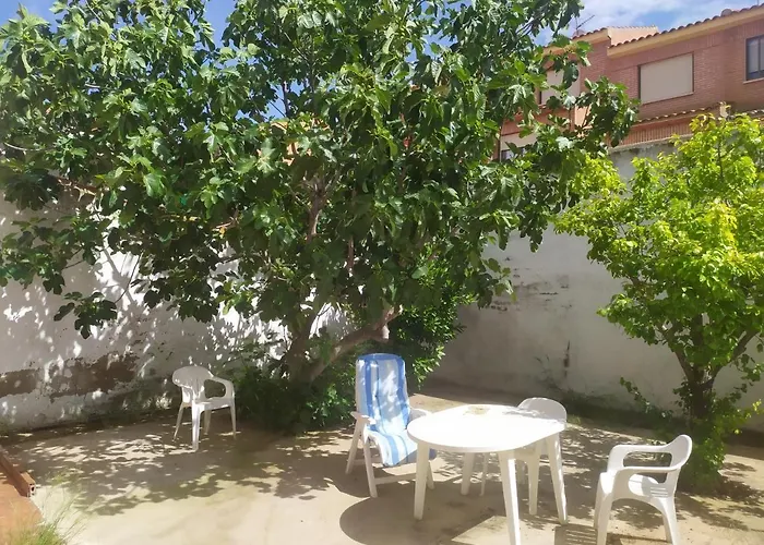 Privada Triple Bed & Breakfast *